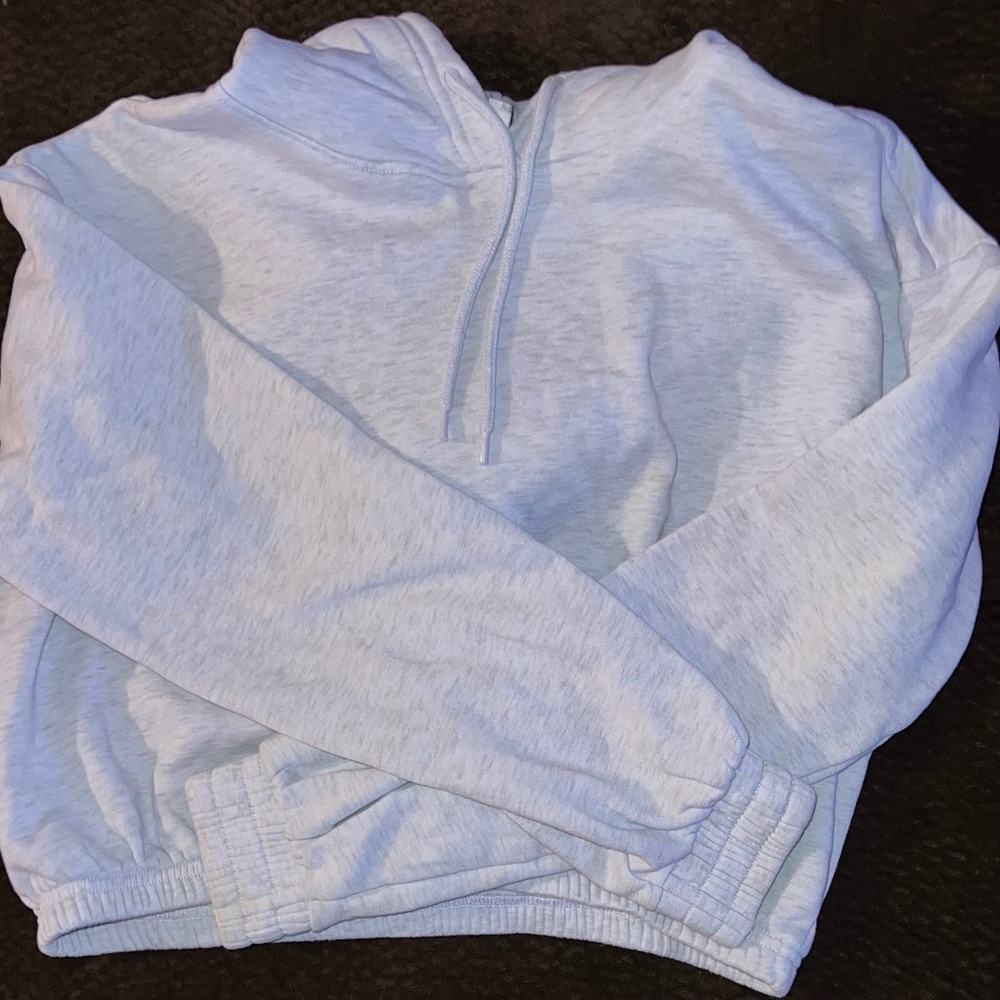 H&M Cropped Hoodie